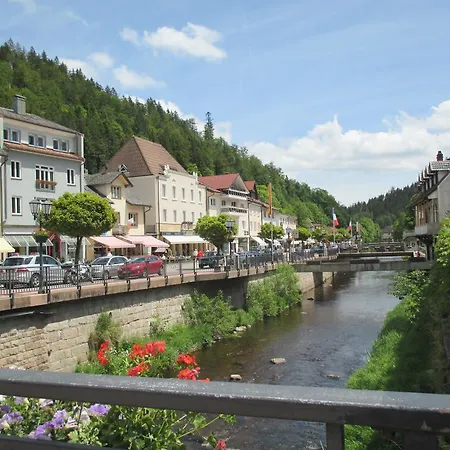Blaues Haus Bed & Breakfast